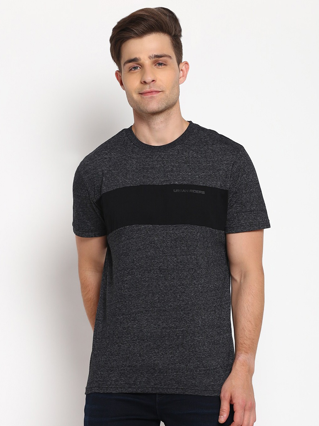 

Lee Men Charcoal & Black Striped Cotton T-shirt