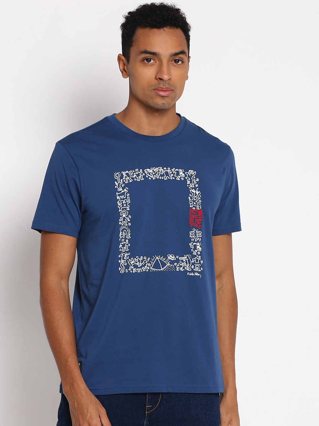 

Lee Men Blue & White Graphic Printed Cotton T-shirt