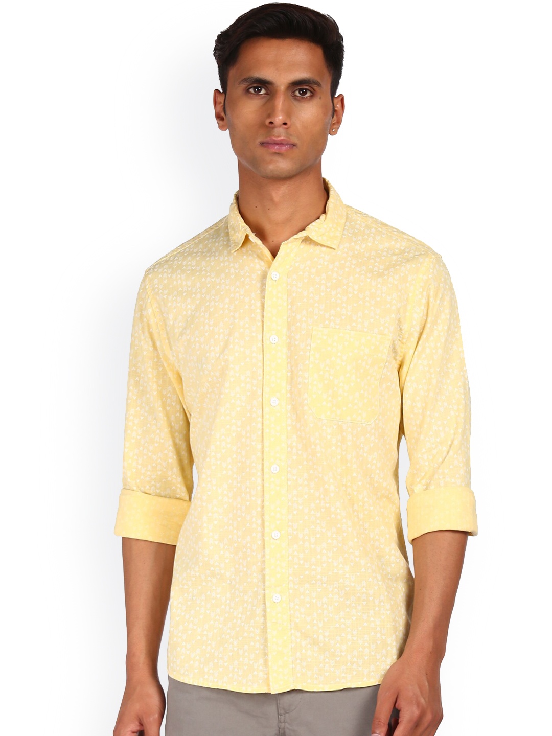 

Cherokee Men Yellow & White Printed Opaque Cotton Casual Shirt