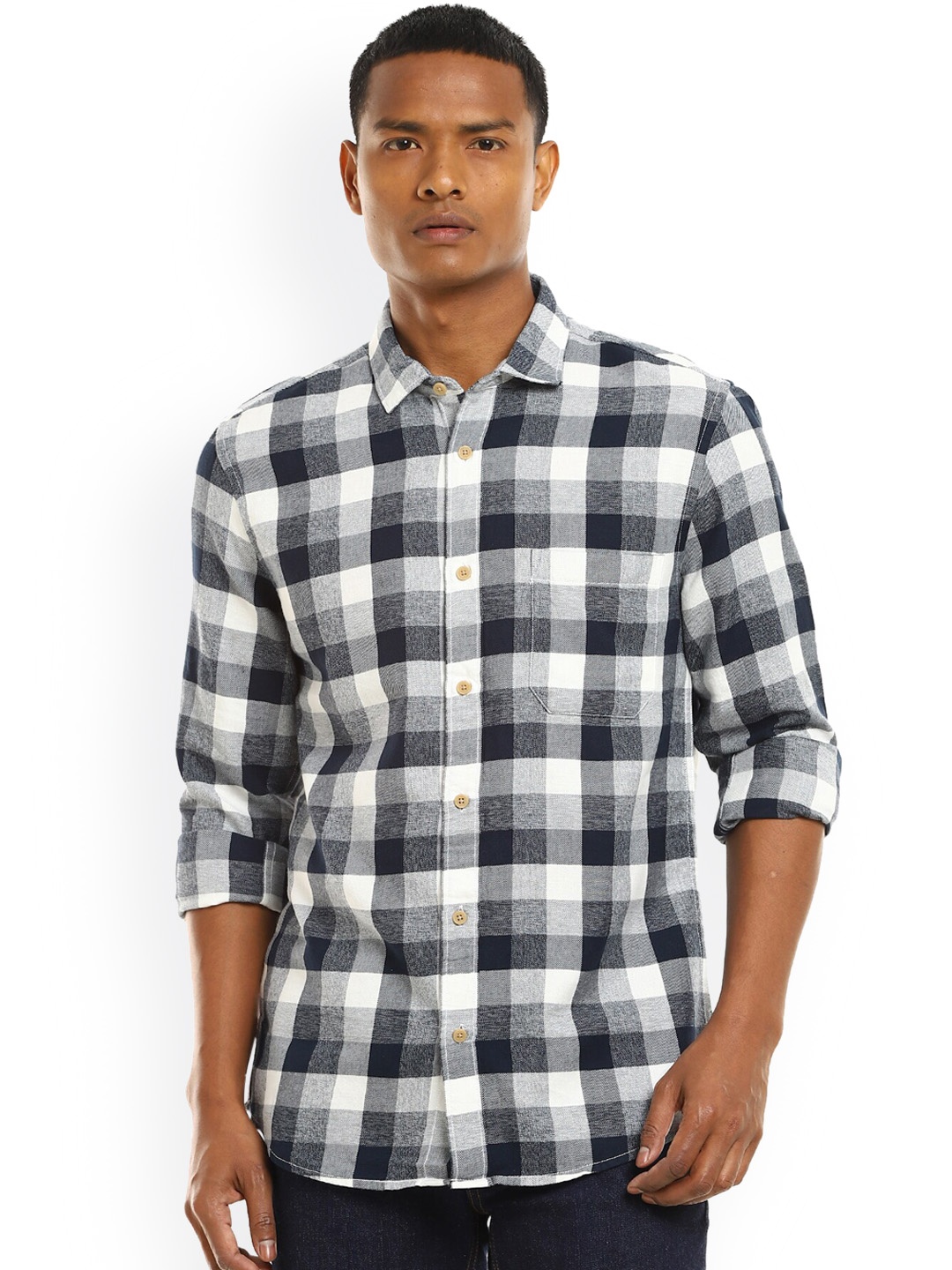 

Cherokee Men Navy Blue & White Checked Opaque Cotton Casual Shirt
