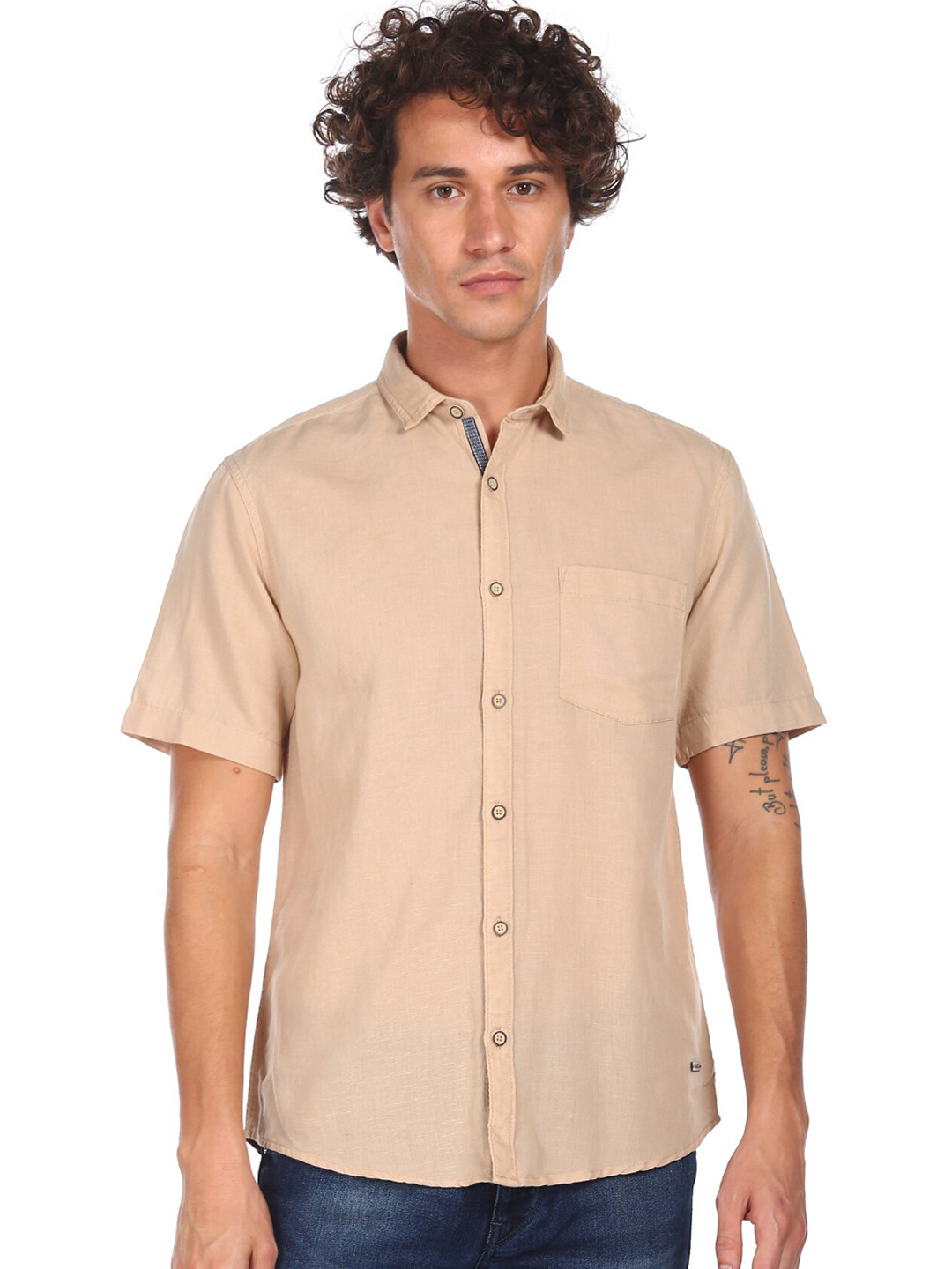 

Cherokee Men Beige Solid Short Sleeve Opaque Cotton Casual Shirt