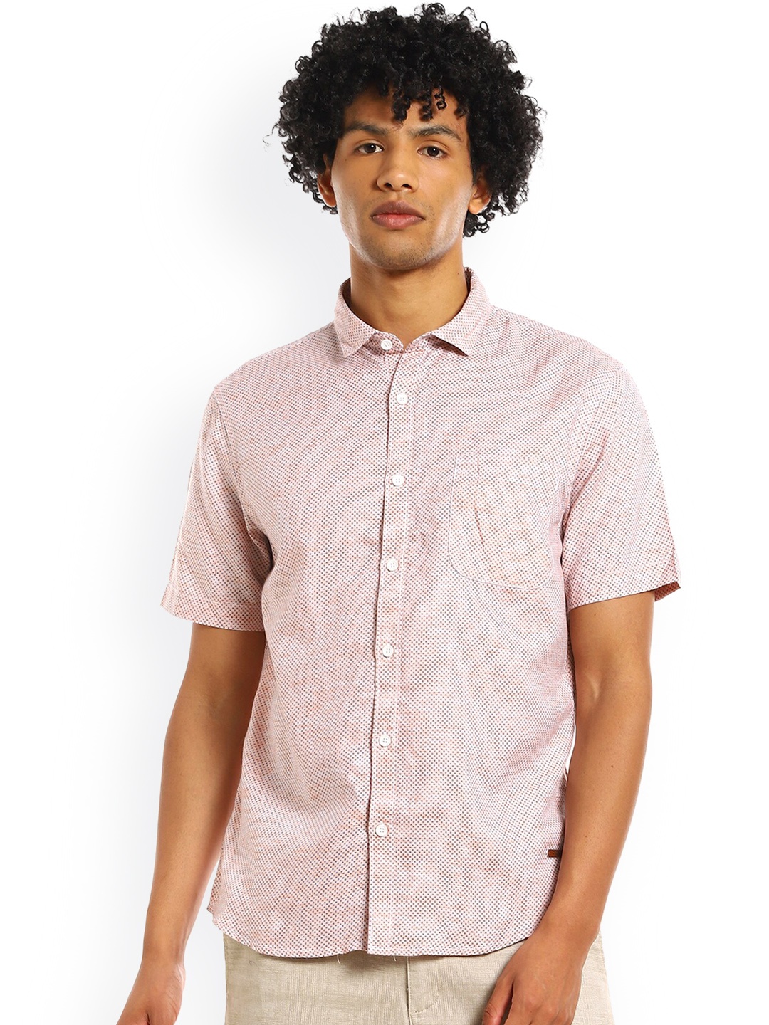 

Cherokee Men Coral Printed Opaque Cotton Casual Shirt