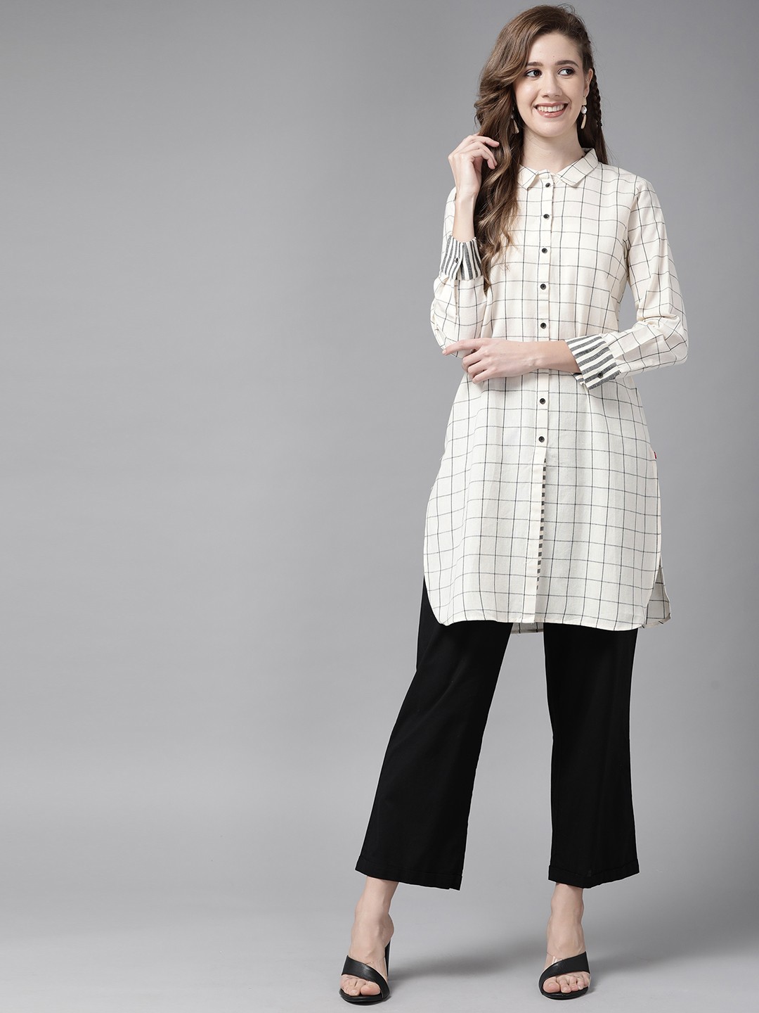 

W Women Straight Cotton Kurta, Off white