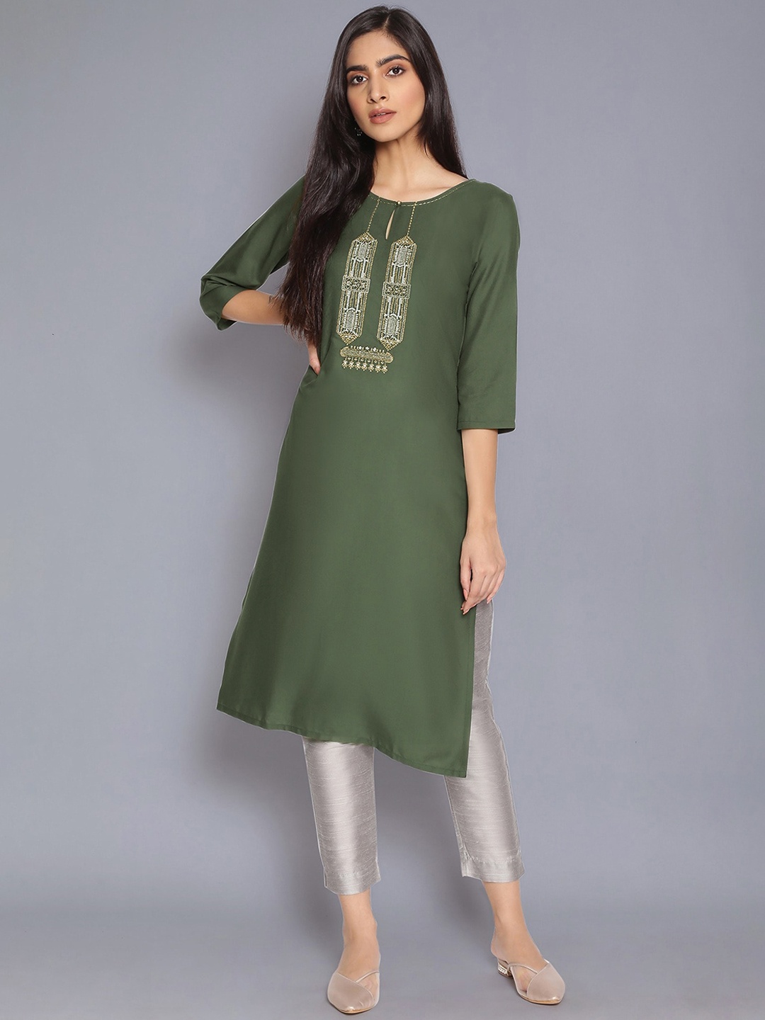 

W Women Green & White Yoke Design Keyhole Neck Kurta