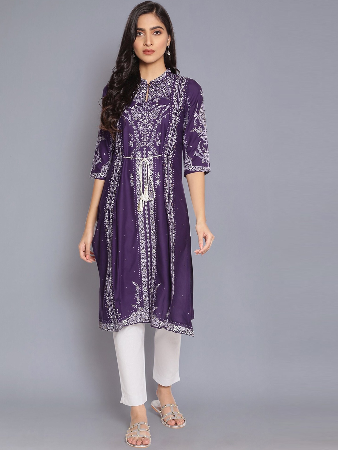 

W Women Purple & White Ethnic Motifs Printed Keyhole Neck Kurta