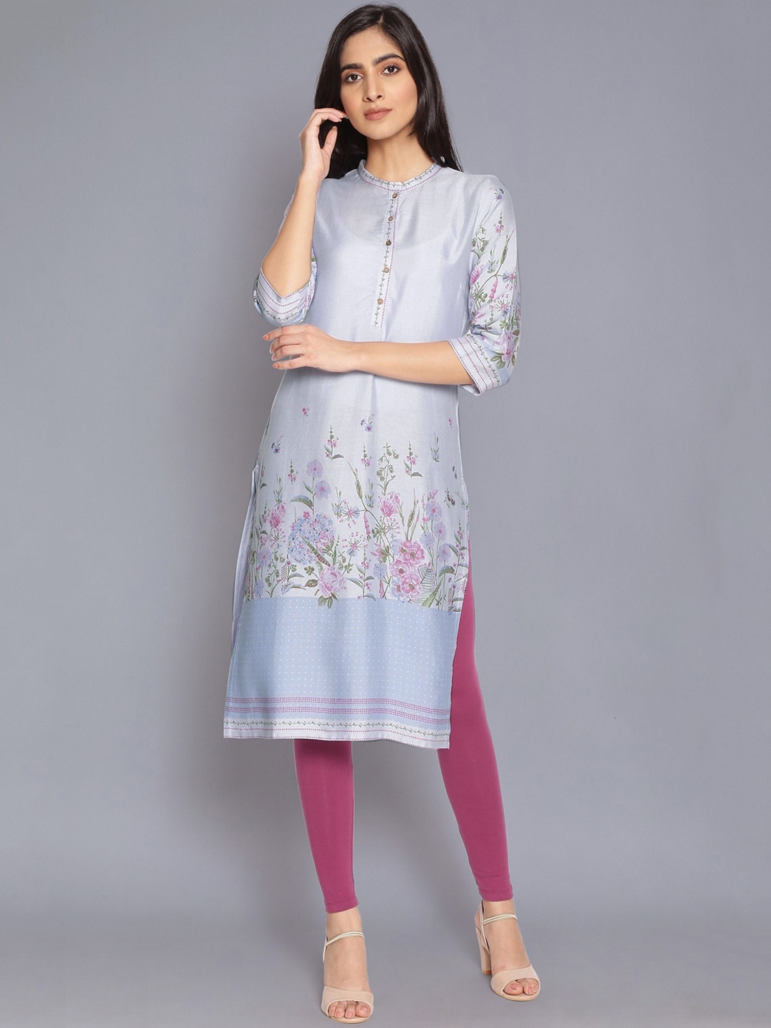 

W Women Blue & Pink Floral Printed Kurta