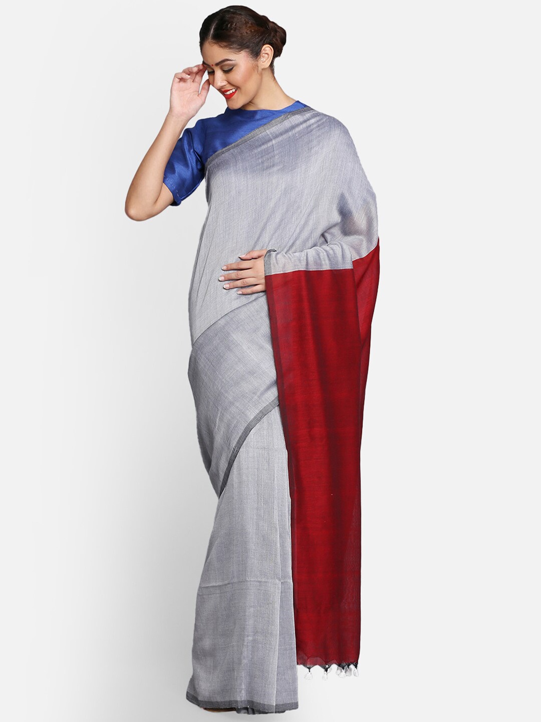 

THE WEAVE TRAVELLER Grey & Maroon Saree