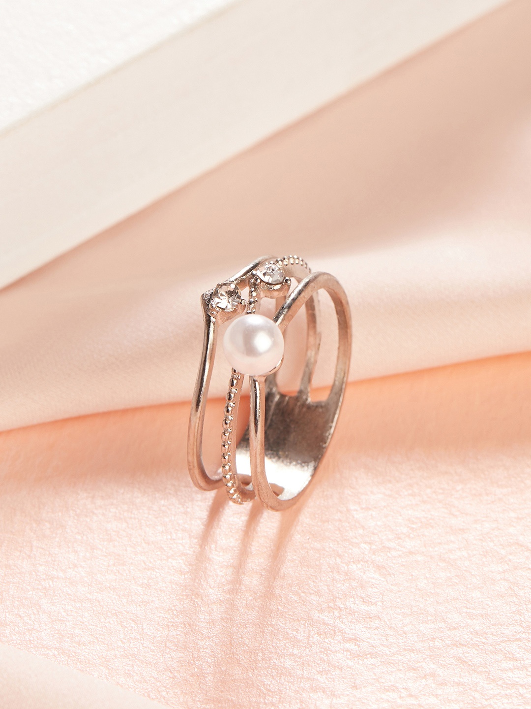 

TOKYO TALKIES X rubans FASHION ACCESSORIES Silver-Plated CZ Stone Handcrafted Finger Ring