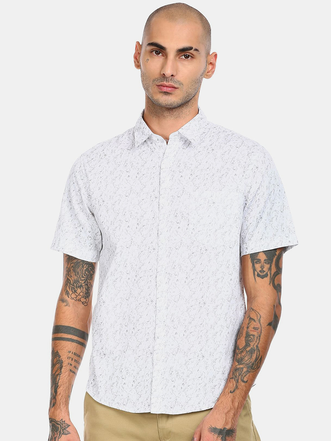

Ruggers Men White & Grey Printed Cotton Casual Shirt