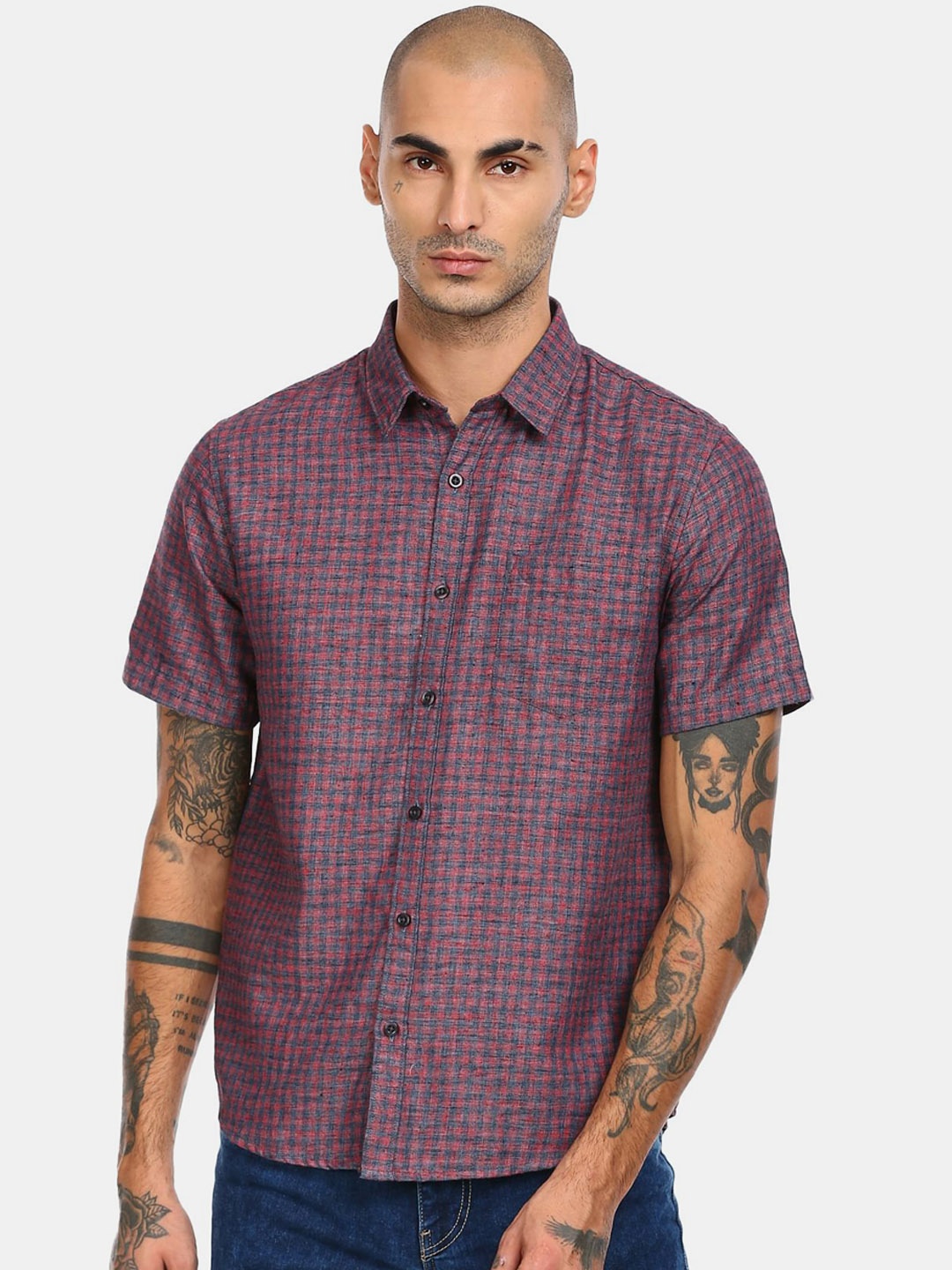 

Ruggers Men Red & Navy Blue Opaque Checked Cotton Casual Shirt