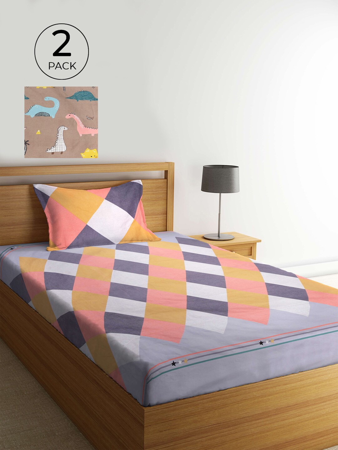 

KLOTTHE Brown & White Geometric 210 TC 2 Single Bedsheet with 2 Pillow Covers