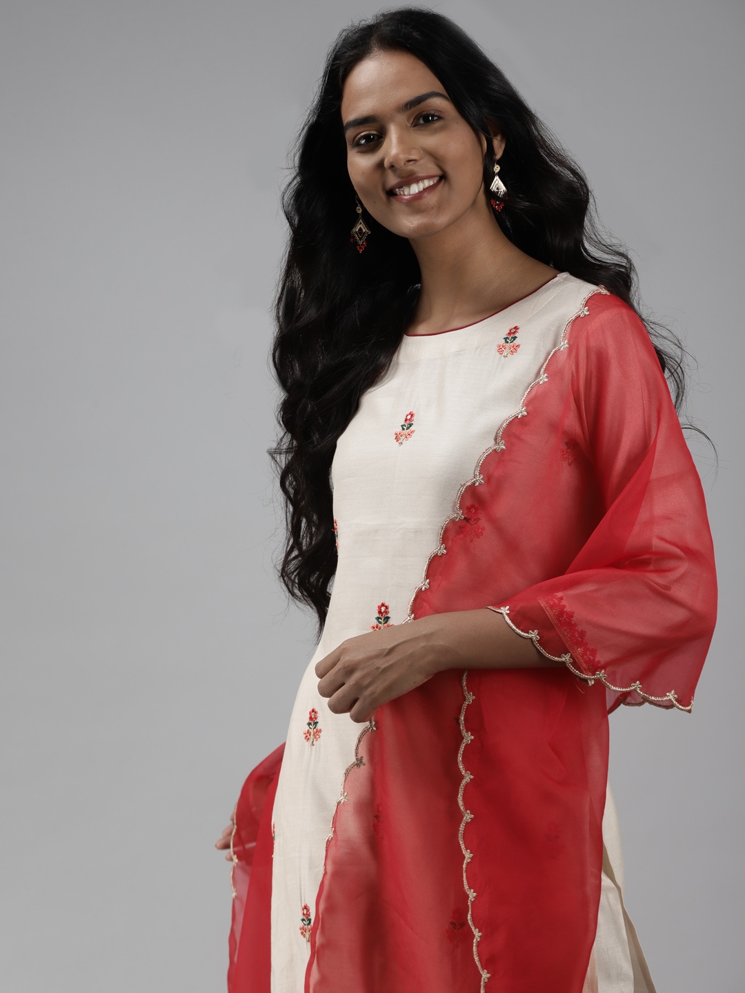 

Indo Era Women Off White Floral Embroidered Liva Kurta with Trousers