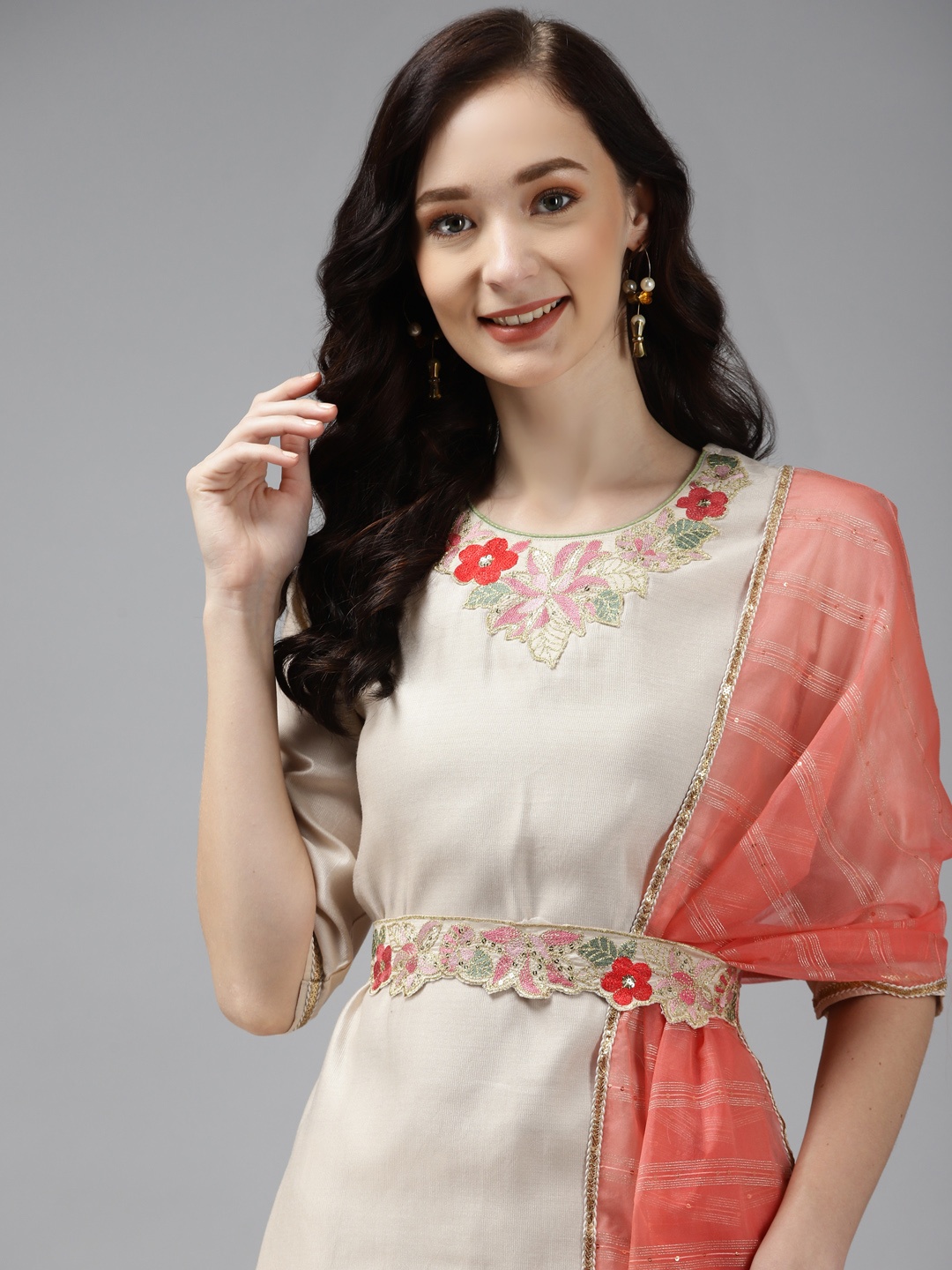 

Indo Era Women Off White Floral Regular Liva Kurta with Palazzos & With Dupatta