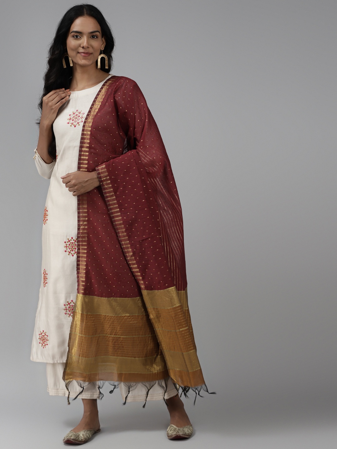 

Indo Era Women Off White Floral Embroidered Regular Sequinned Liva Kurta with Trousers & With Dupatta