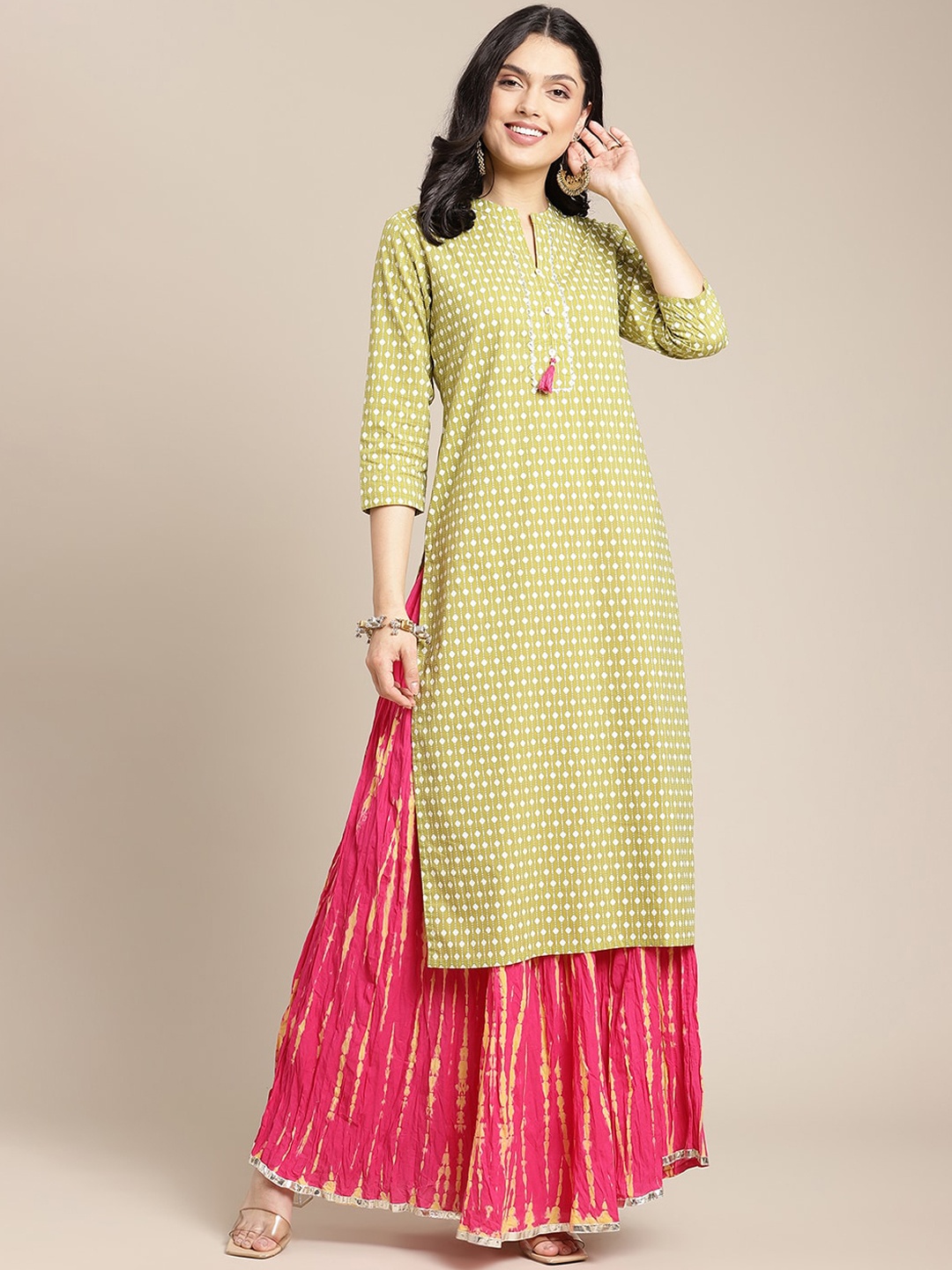 

KSUT Women Green Geometric Printed Kurta