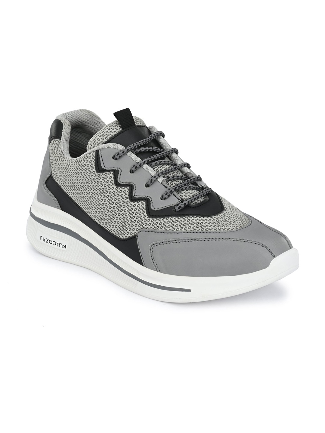 

mr wonker Men Grey Colourblocked Sneakers