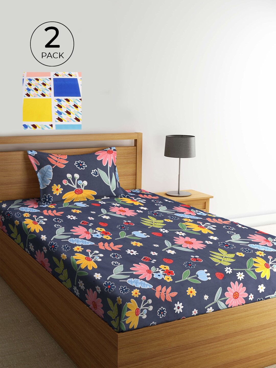 

KLOTTHE Blue & White Floral 210 TC 2 Single Bedsheet with 2 Pillow Covers