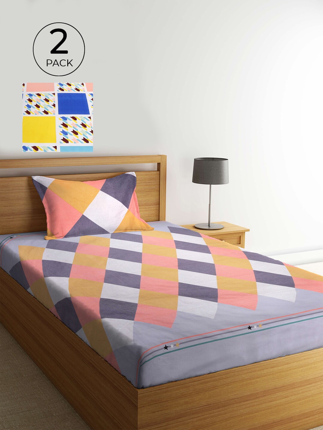 

KLOTTHE White & Pink Geometric 210 TC 2 Single Bedsheet with 2 Pillow Covers