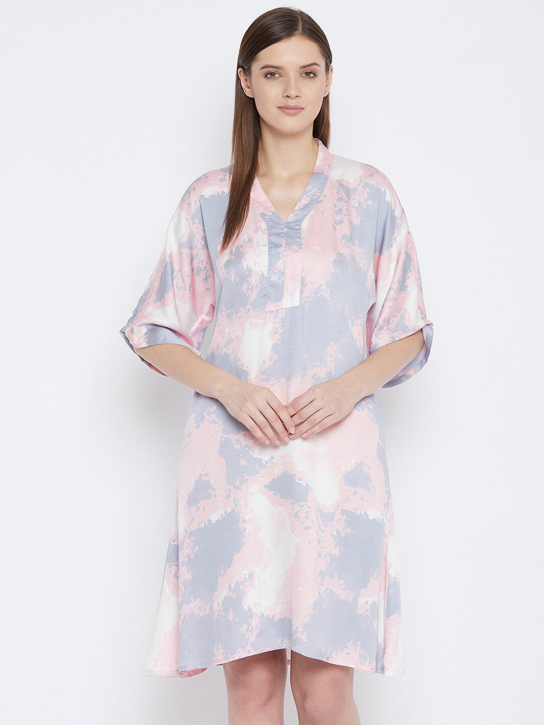 

Hypernation Pink Printed Nightdress