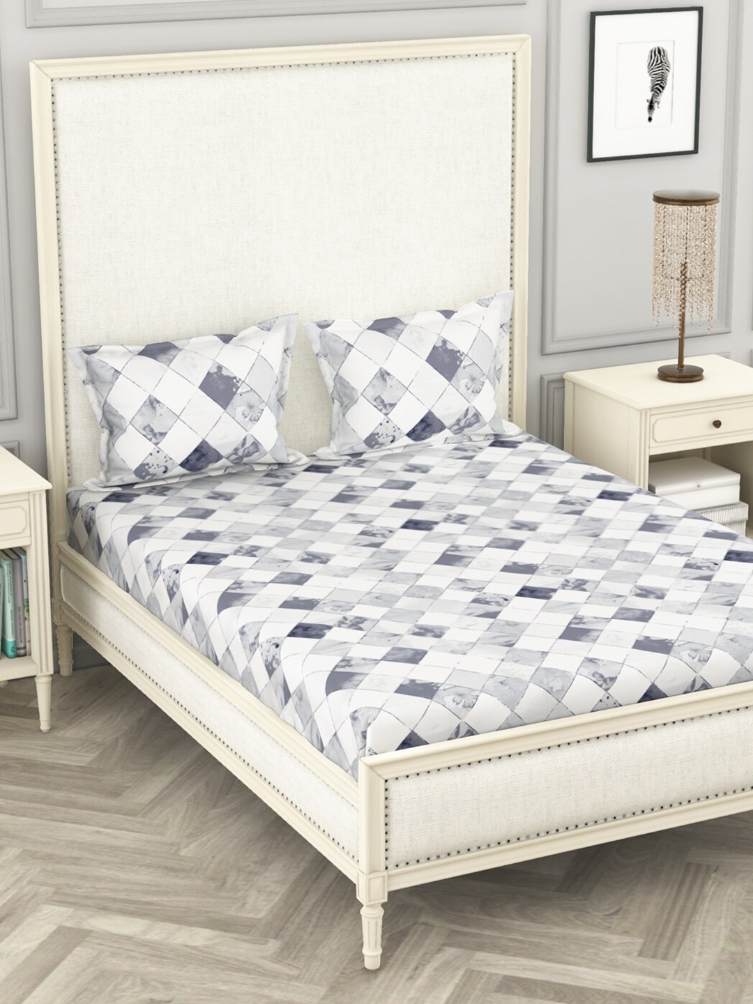 

BIANCA Grey & White Geometric 110 TC Queen Bedsheet with 2 Pillow Covers