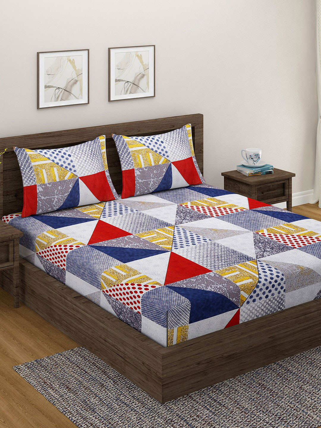 

SWAYAM Multicoloured Geometric 180 TC King Bedsheet with 2 Pillow Covers, Multi