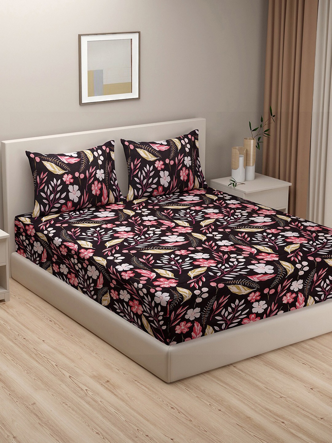 

SWAYAM Black & Peach-Coloured Floral 180 TC King Bedsheet with 2 Pillow Covers