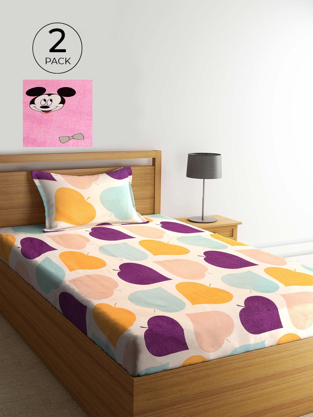 

KLOTTHE Pink & Black Cartoon Characters 210 TC 2 Single Bedsheet with 2 Pillow Covers