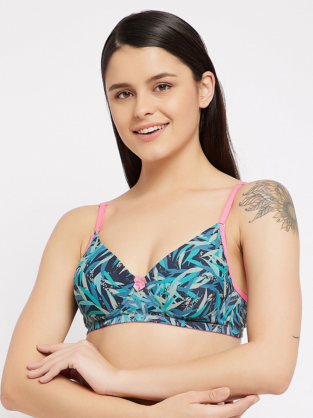 

Clovia Woman Blue&Pink Non-Wired Demi Cup Lightly Padded Multiway T-shirt Bra-BR2240P0832E