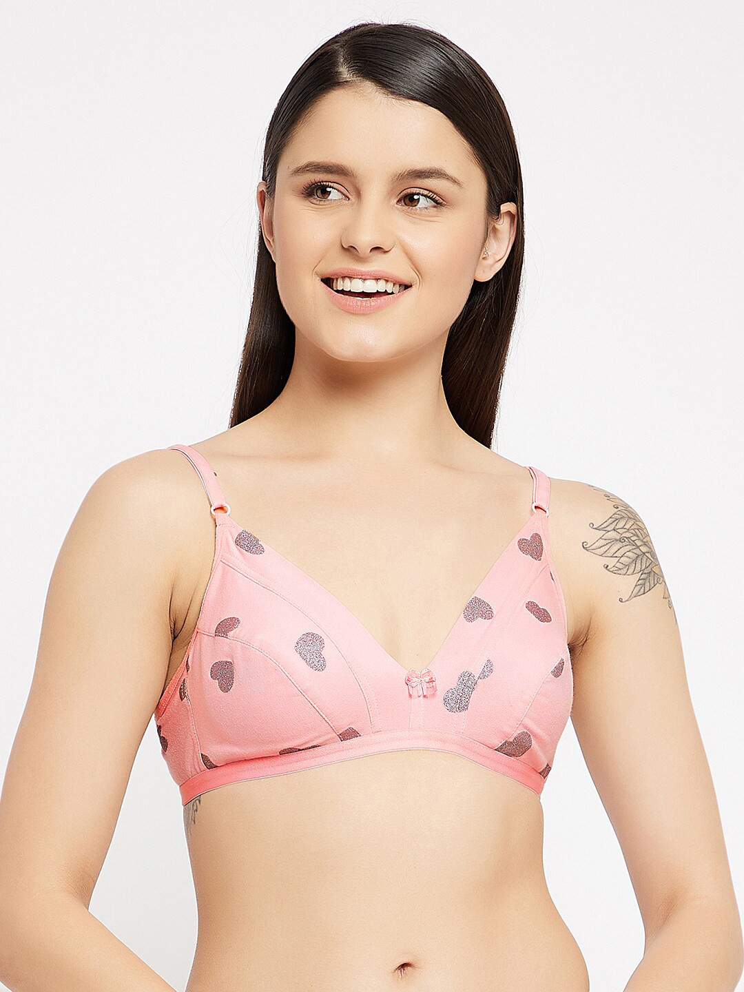 

Clovia Pink & Black Geometric Plunge Bra