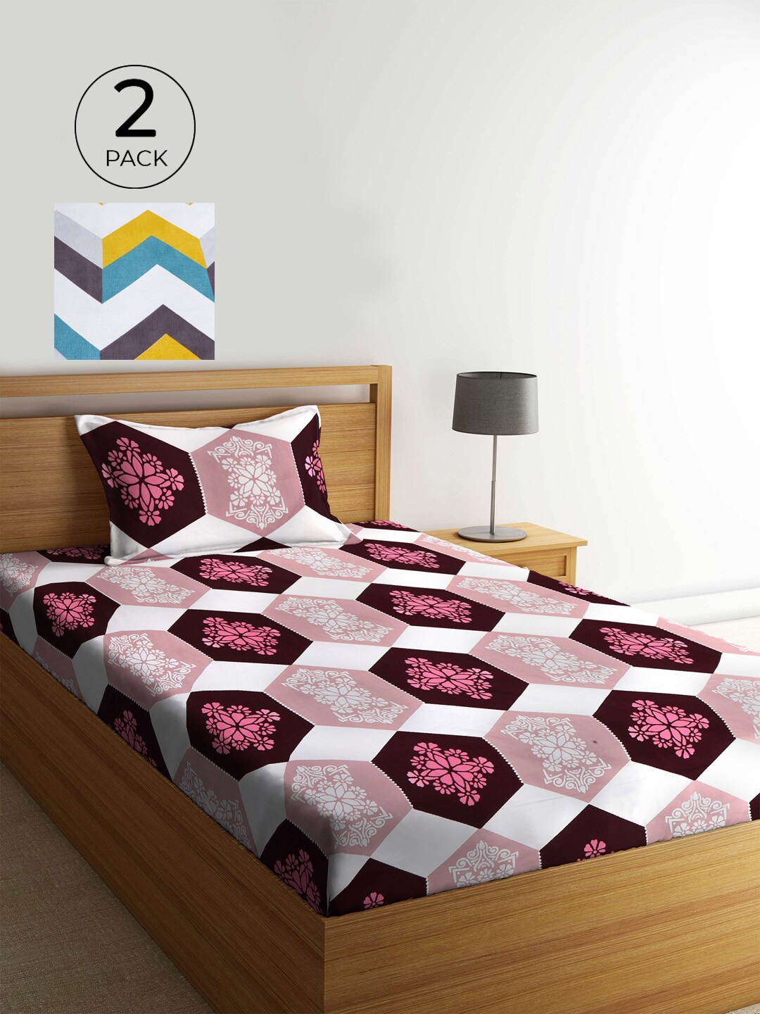 

KLOTTHE Multicoloured Geometric 210 TC 2 Single Bedsheet with 2 Pillow Covers, Multi