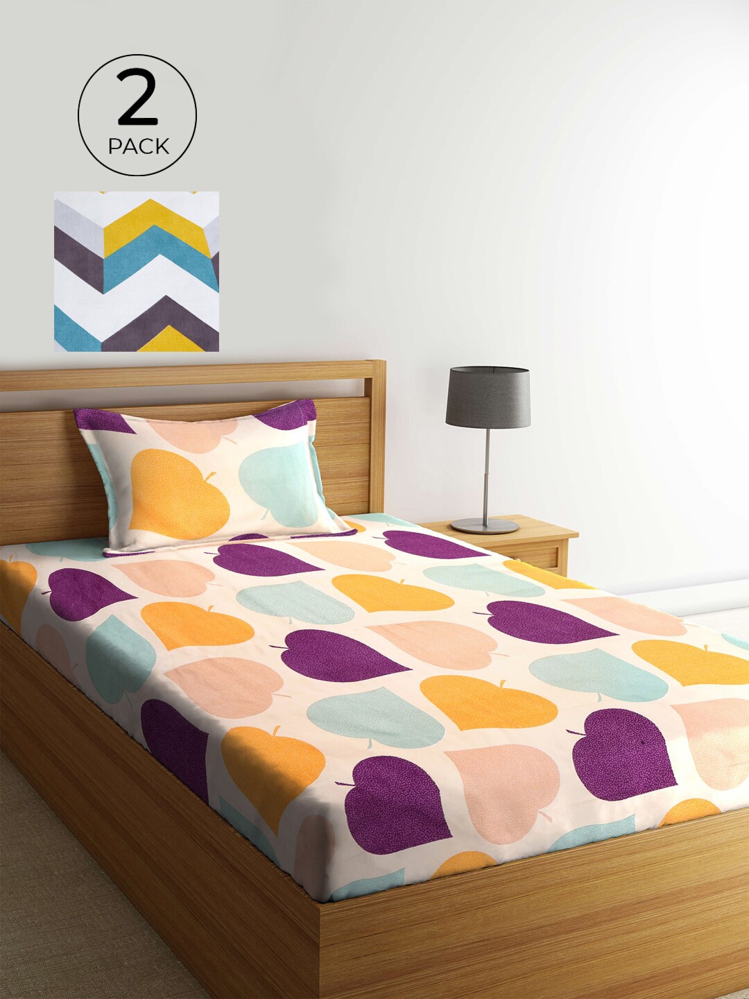 

KLOTTHE Multicoloured Geometric 210 TC 2 Single Bedsheet with 2 Pillow Covers, Multi