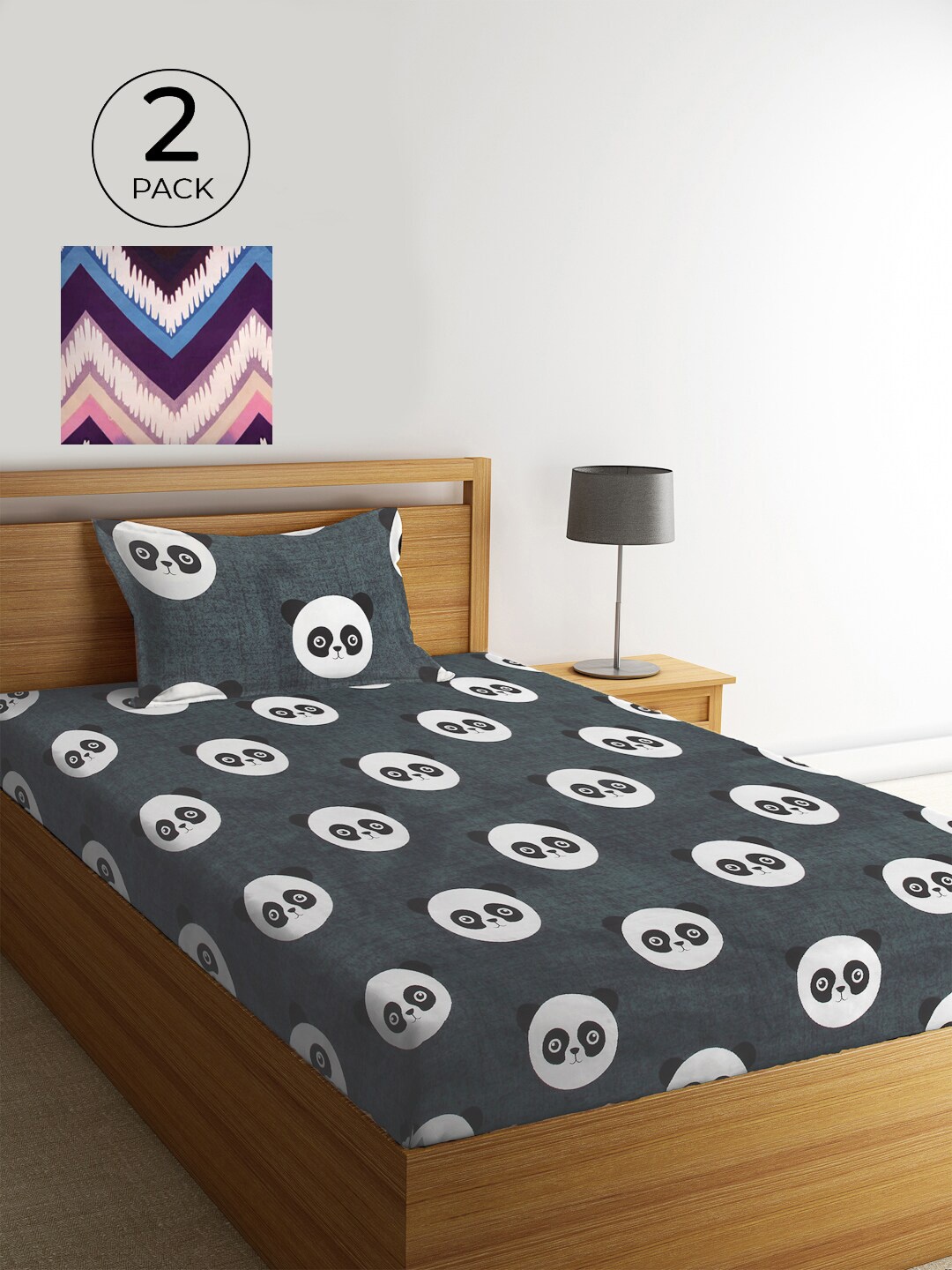 

KLOTTHE Grey & White Geometric 210 TC 2 Single Bedsheet with 2 Pillow Covers