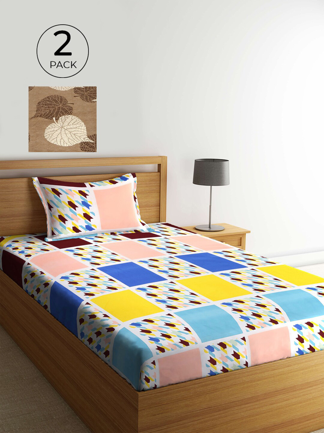 

KLOTTHE Geometric 300 TC 2 Single Bedsheet with 2 Pillow Covers, White