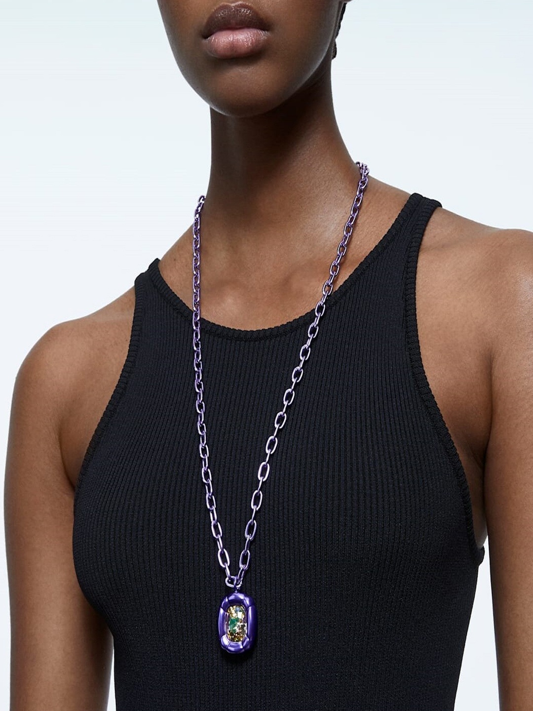 

SWAROVSKI Women Purple Dulcis Pendant With Chain