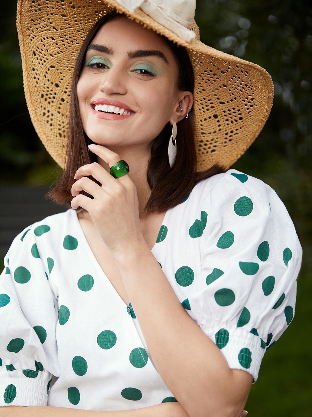 

MANGO Women Green Big Crystal Finger Ring