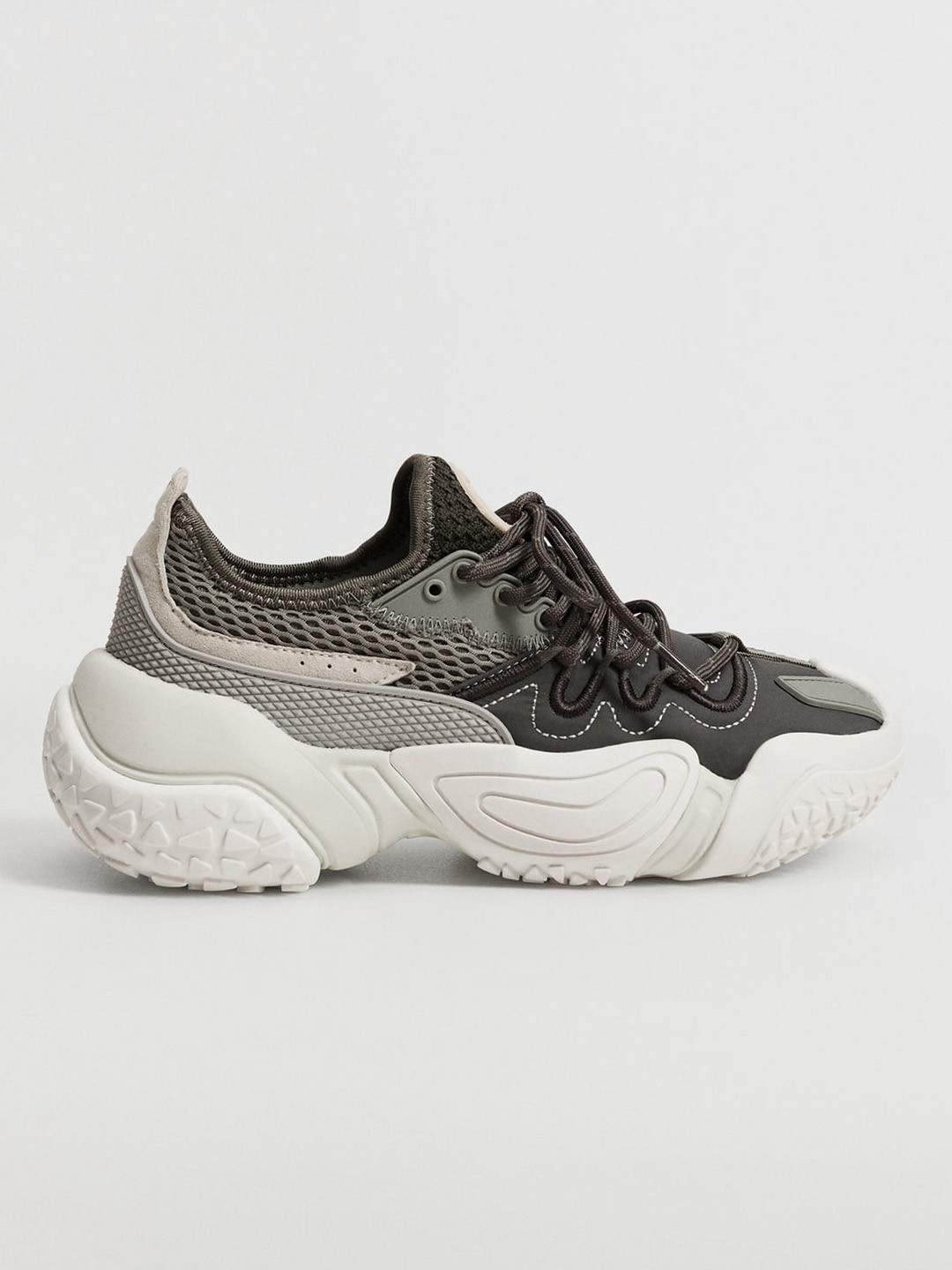 

MANGO Women Olive Green Colourblocked & Woven Design Sneakers