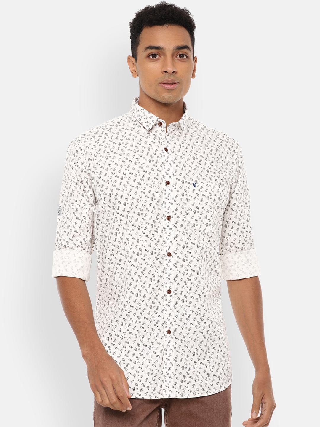 

VAN HEUSEN DENIM LABS Men Cream-Coloured Slim Fit Floral Printed Pure Cotton Casual Shirt