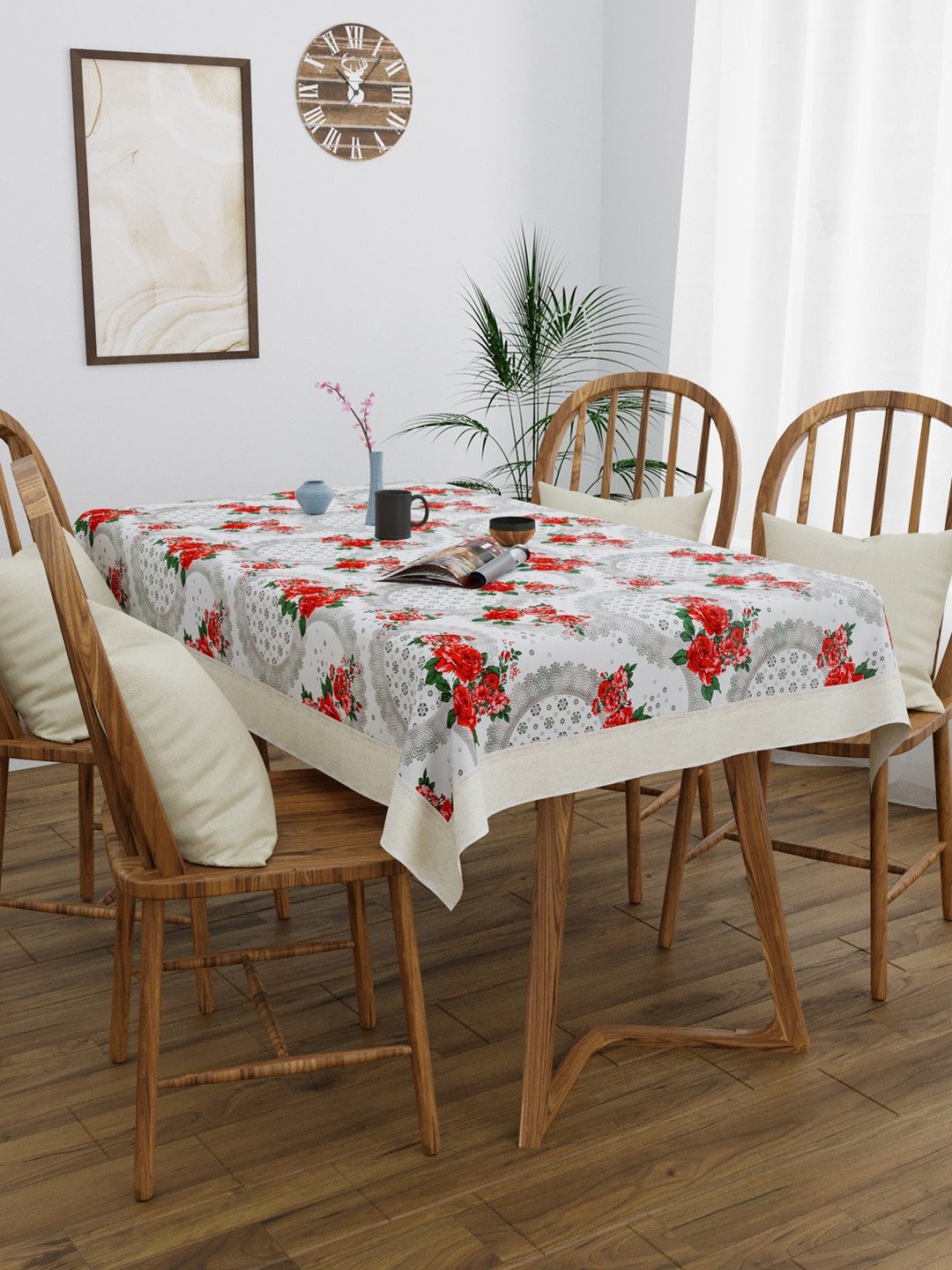 

Clasiko White & Red Floral Printed 4-Seater Rectangle Table Cover