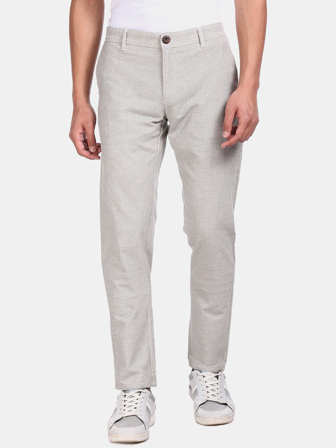 

Ruggers Men Grey Trousers