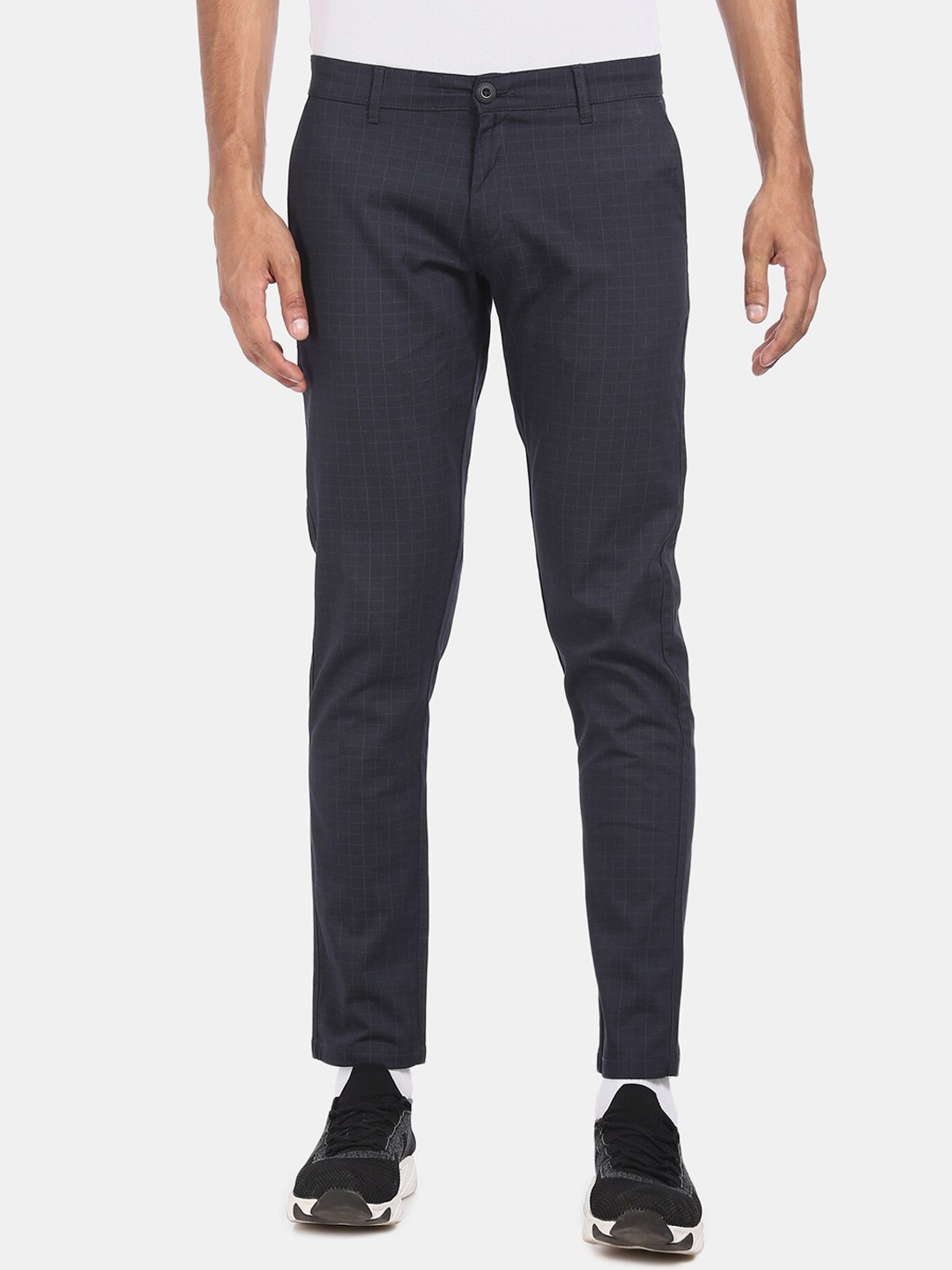 

Ruggers Men Blue Textured Trousers
