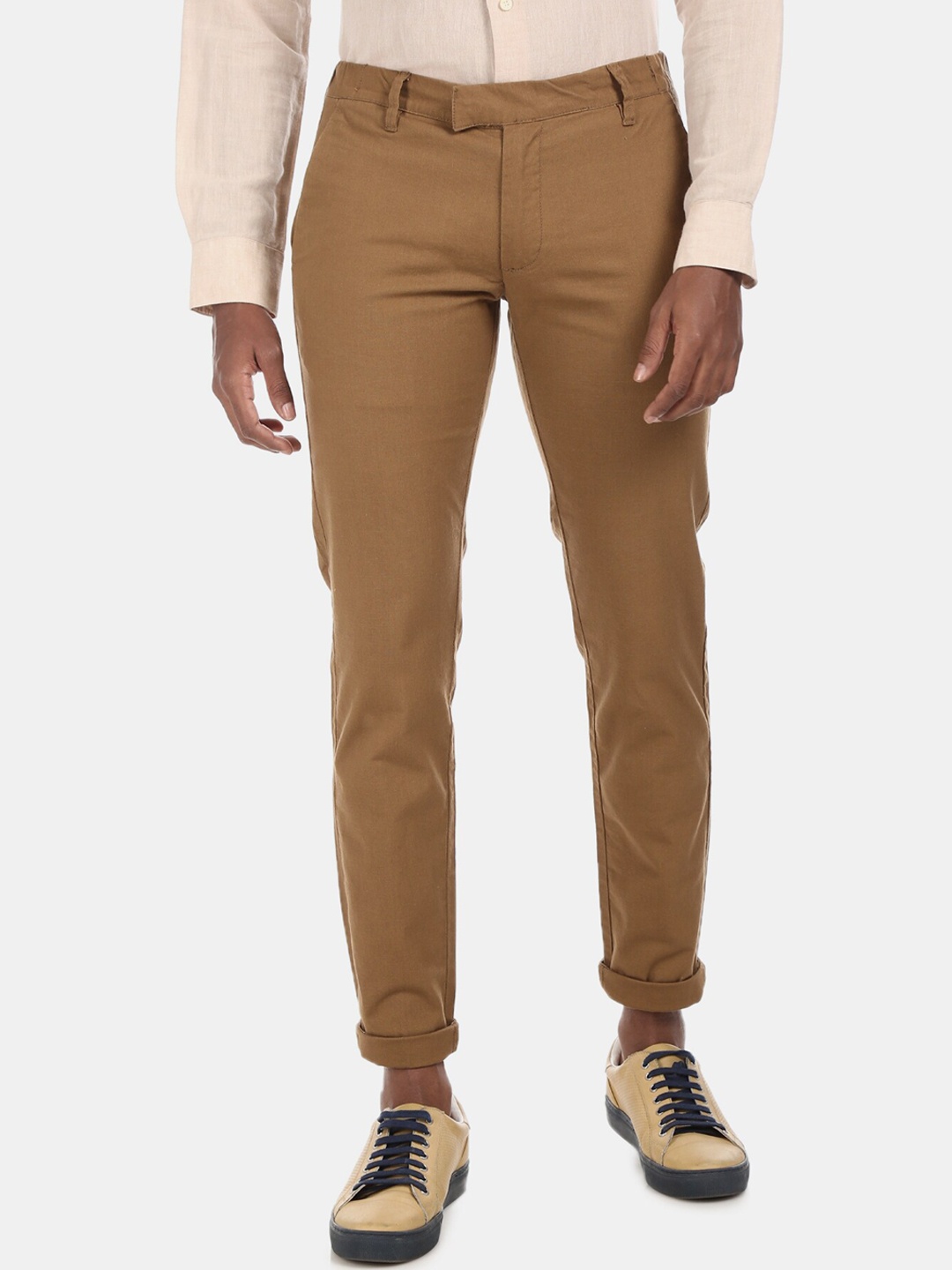

Ruggers Men Green Trousers