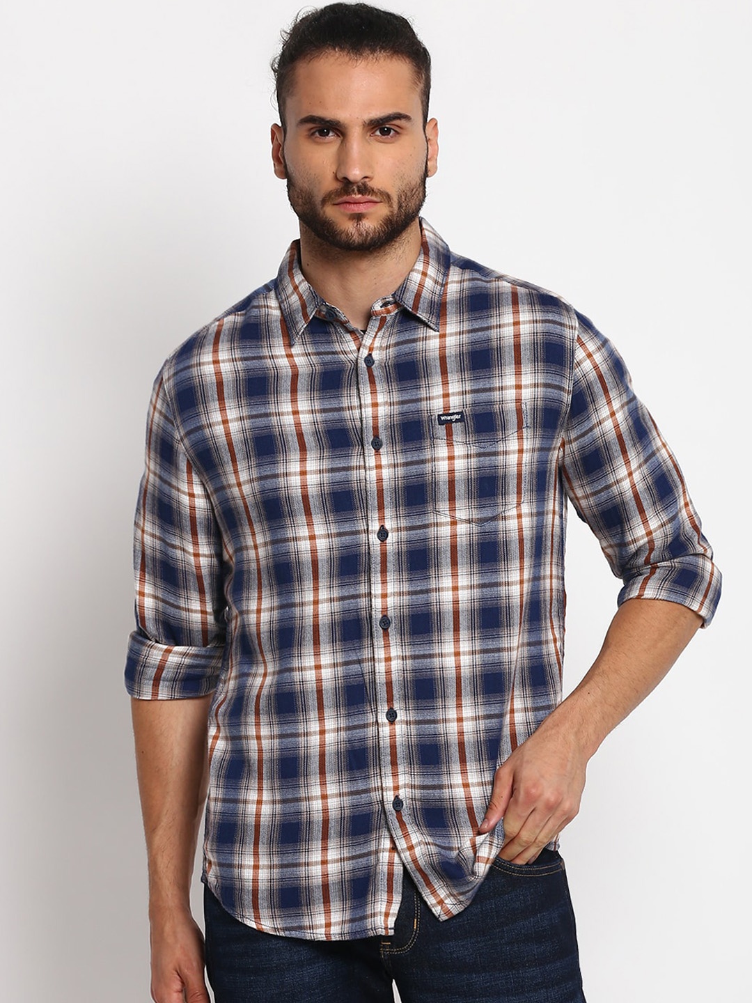 

Wrangler Men Blue Tartan Checks Opaque Checked Casual Shirt