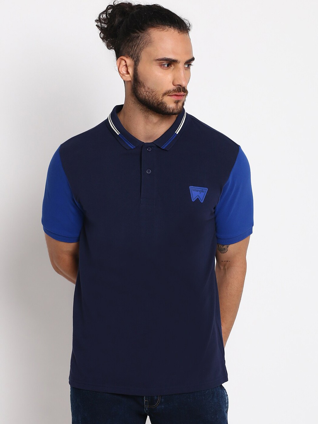 

Wrangler Men Blue Colourblocked Polo Collar Pockets T-shirt