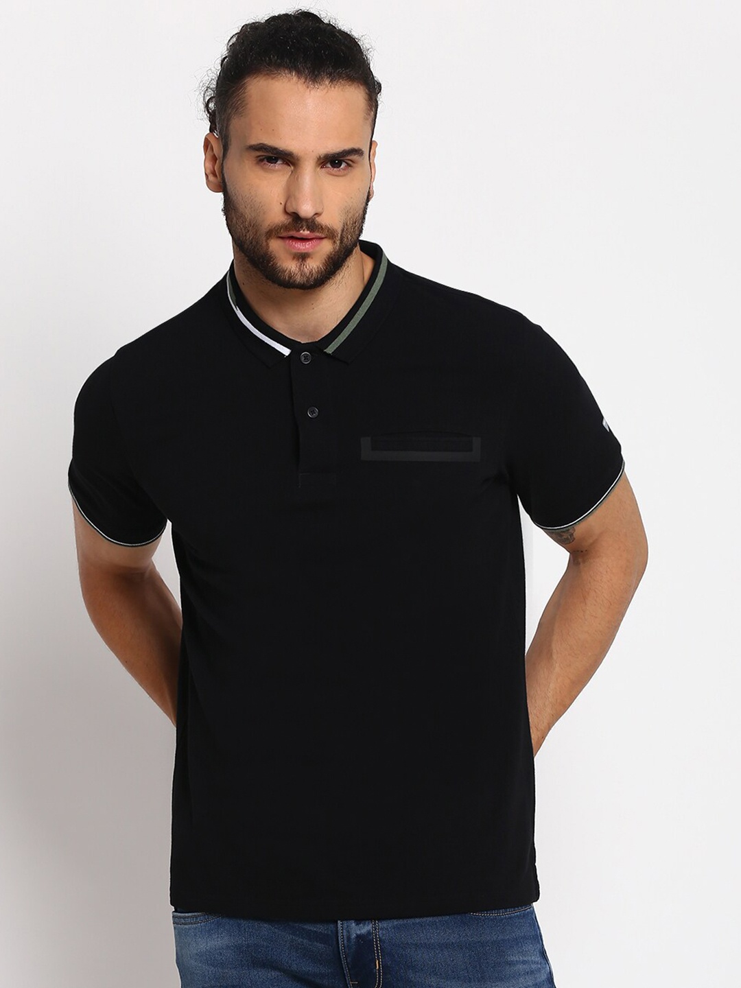 

Wrangler Men Black Polo Collar Pockets T-shirt