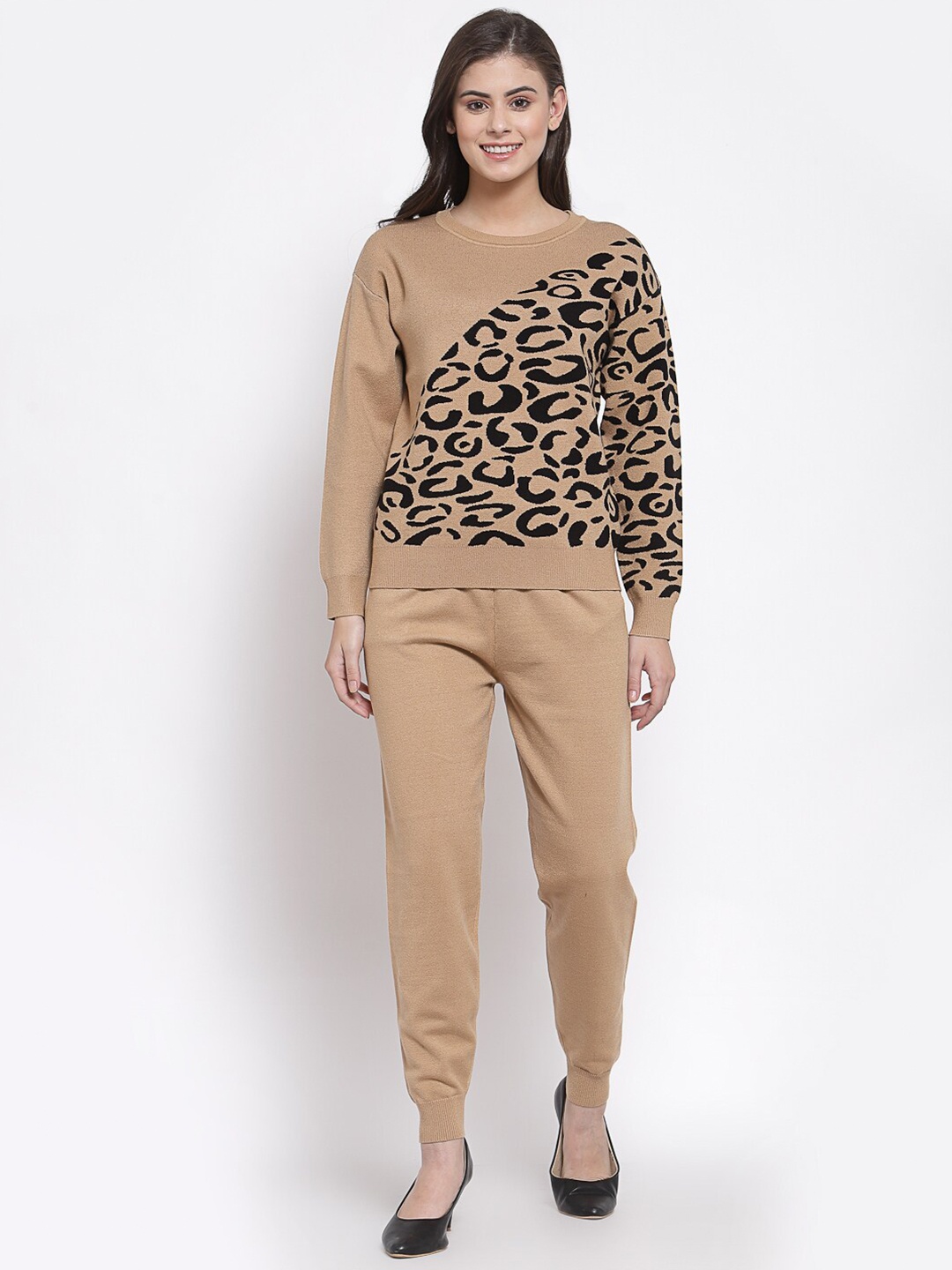 

Mafadeny Women Khaki & Black Printed Top with Trousers