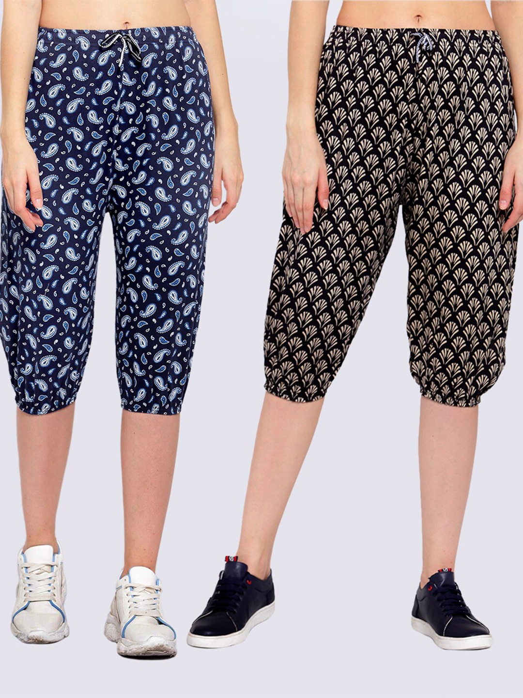 

KLOTTHE Women Pack of 2 Black & Navy Blue Printed Mid Rise Cotton Capris