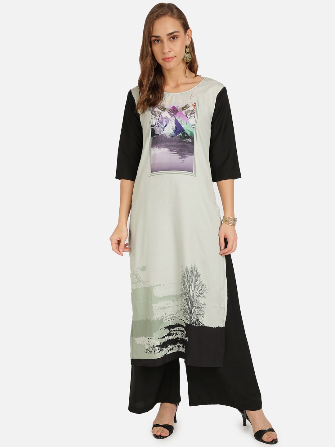 

SAADHVI Women Green & Black Floral Printed Regular Kurta with Palazzos