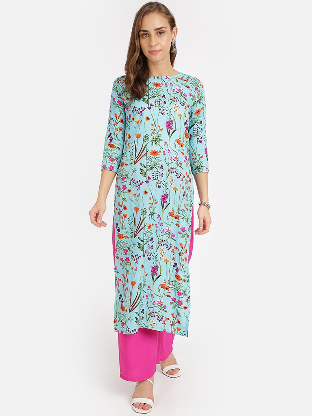 

SAADHVI Women Blue & Pink Floral Printed Regular Kurta with Palazzos