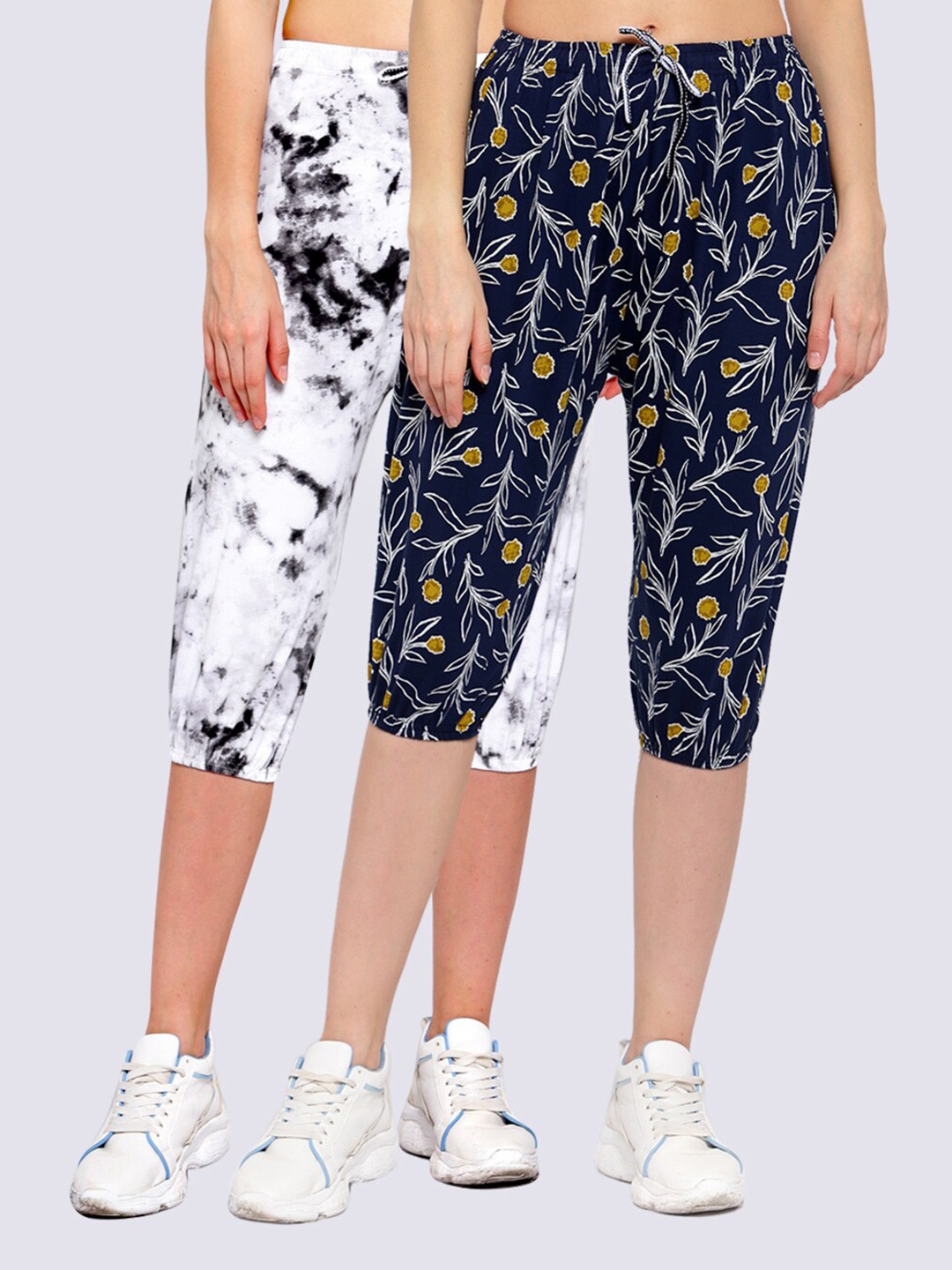 

KLOTTHE Women Multicoloured Pack of 2 Printed Capris, Multi