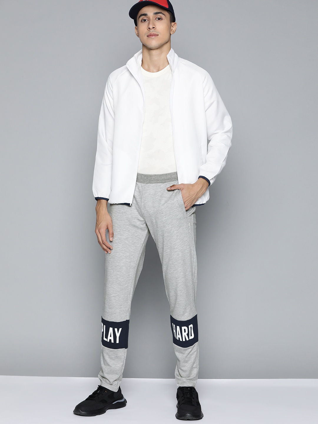 

Alcis Men Grey & Black Colourblocked Track Pants